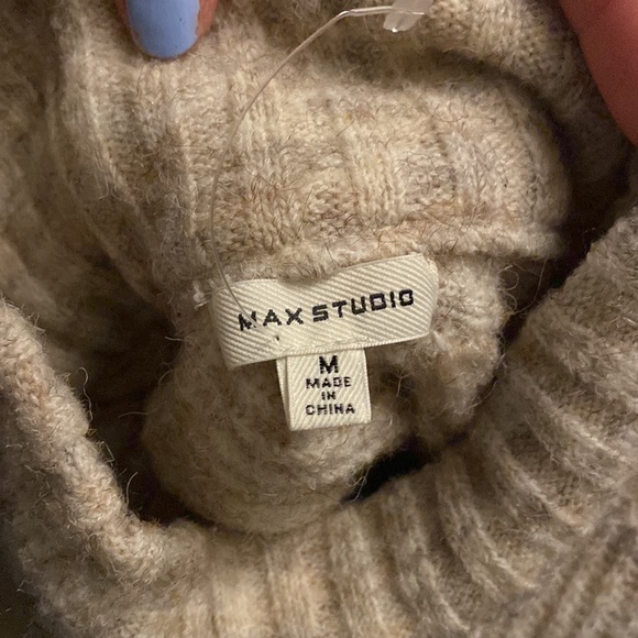 Max Studio, beige, size medium - Picture 3 of 3